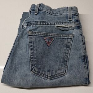 Guess Originals Vintage Mom Jean Light Wash Logo Patch Size 27 High Rise Skinny